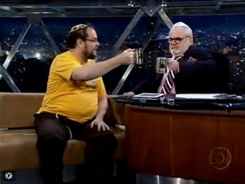 Paulinho Rosenbaum fala sobre Judaismo de forma descontraida em programa nacional